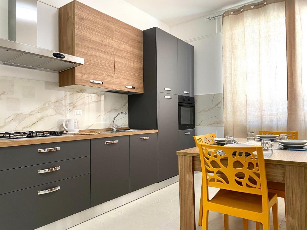 Monopoli Guest House - Puglia Mia Apartments Екстериор снимка