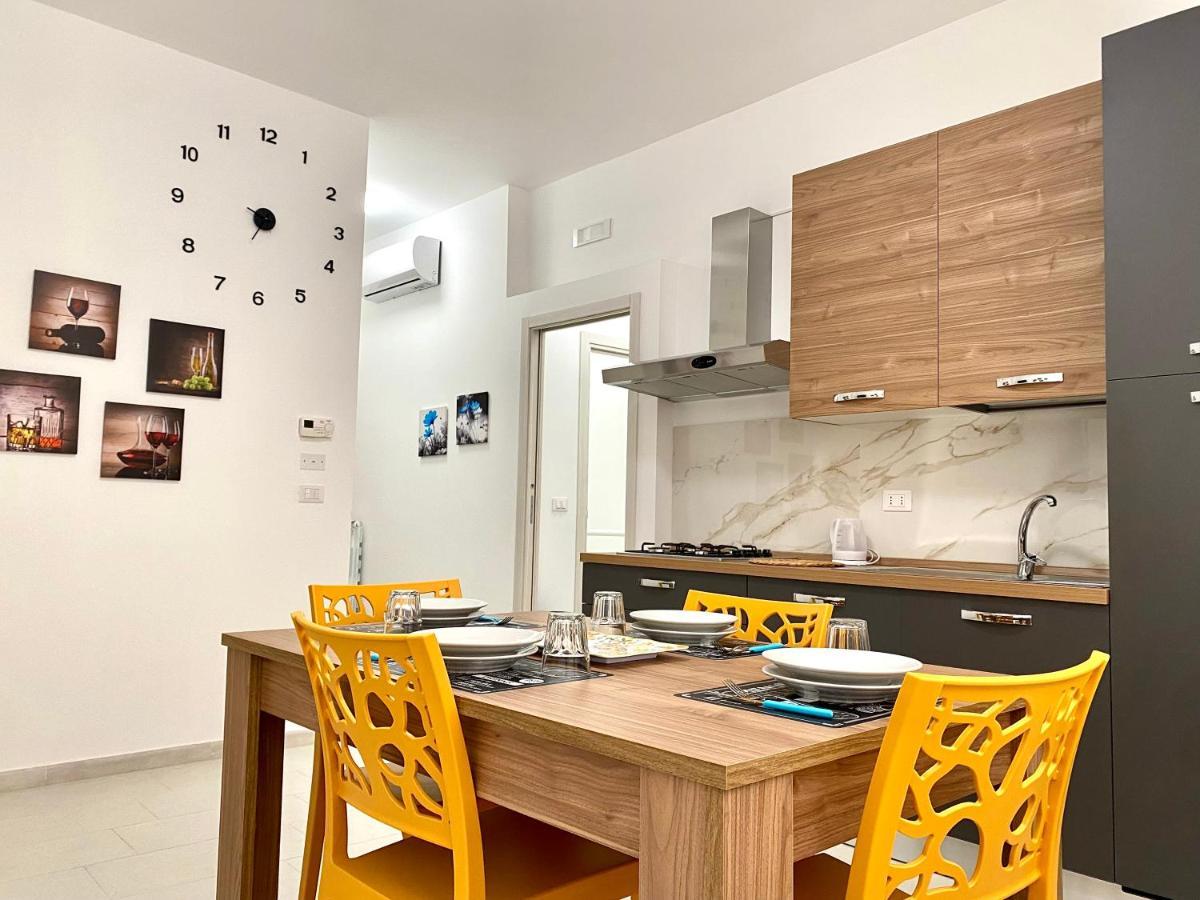 Monopoli Guest House - Puglia Mia Apartments Екстериор снимка