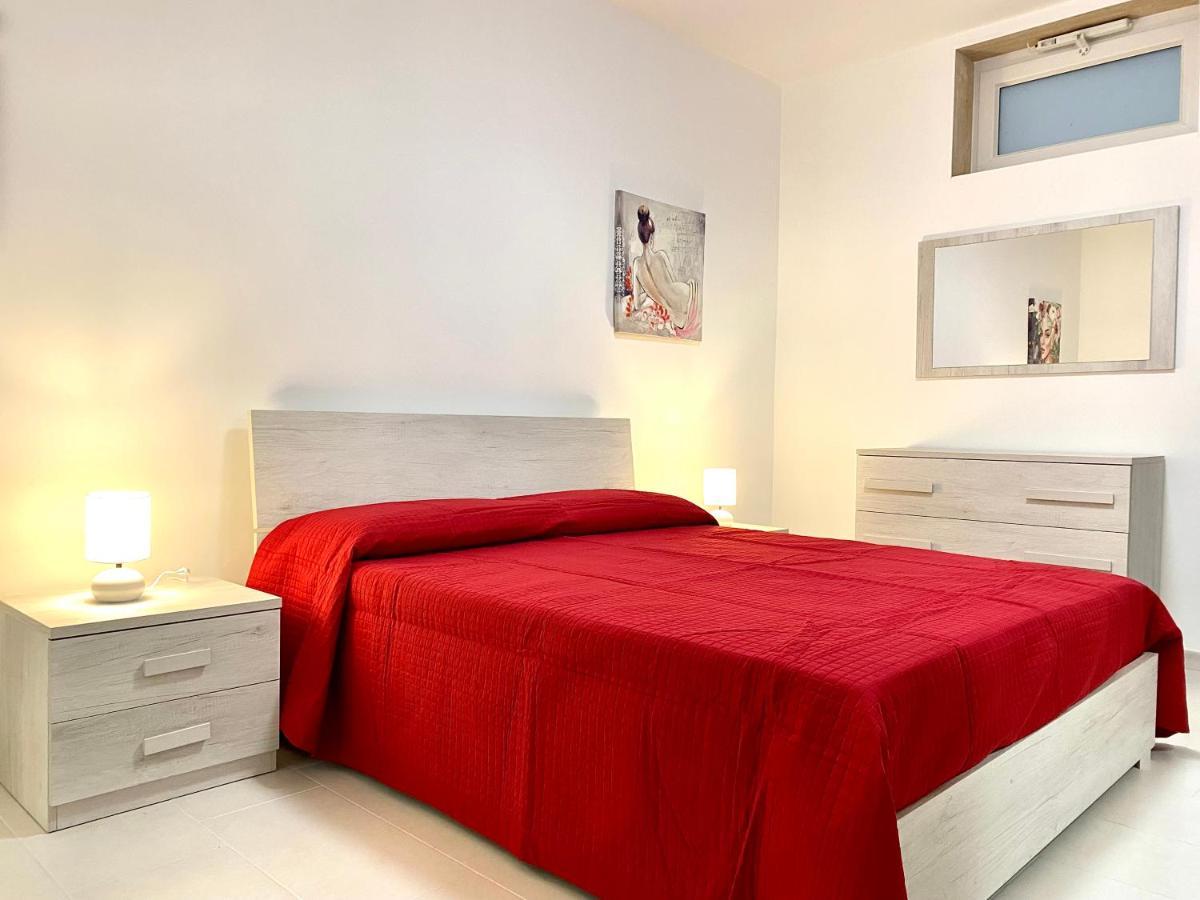 Monopoli Guest House - Puglia Mia Apartments Екстериор снимка